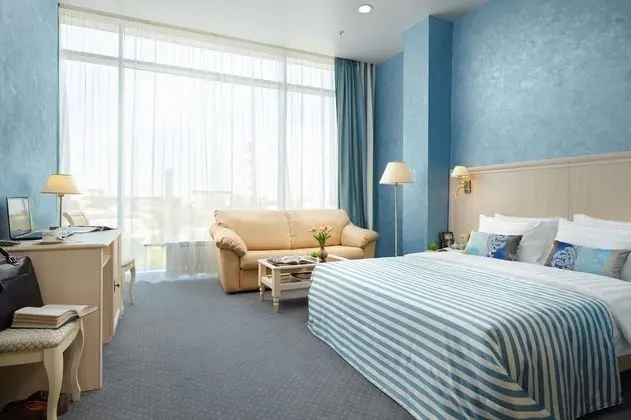 KapitoLinn Hotel - Oda