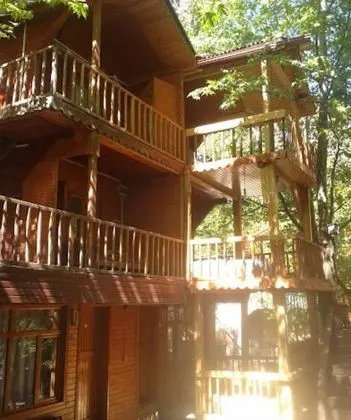 Kapuzbaşı Şahin Motel Restaurant - Dış Mekan
