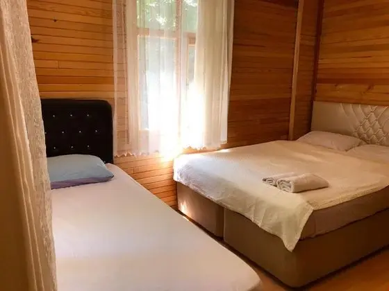 Kapuzbaşı Şahin Motel Restaurant - Yatak Odası