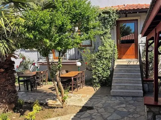 Karaburun Konak Hotel - Dış Mekan