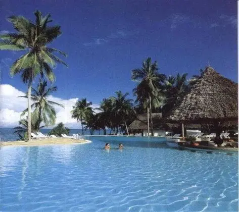 Karafuu Hotel Beach Resort - Havuz