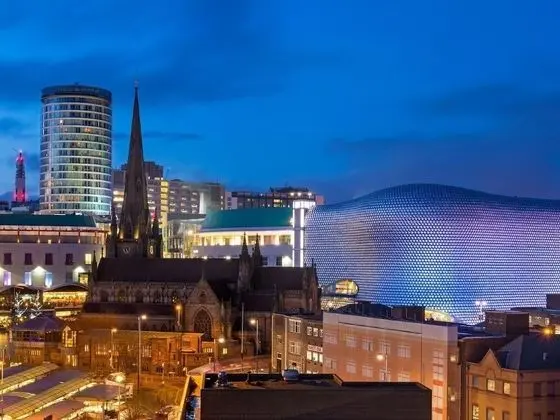 Karah Suites - Summer Lane