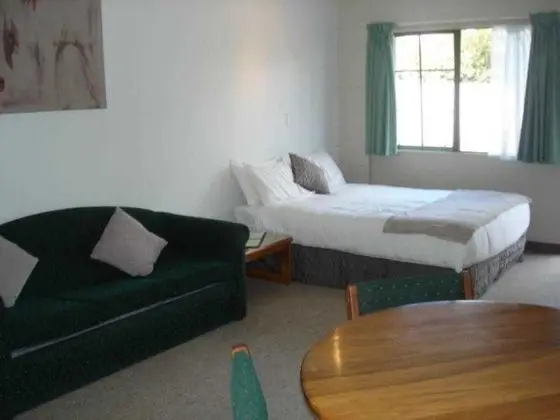 Karaka Tree Motel