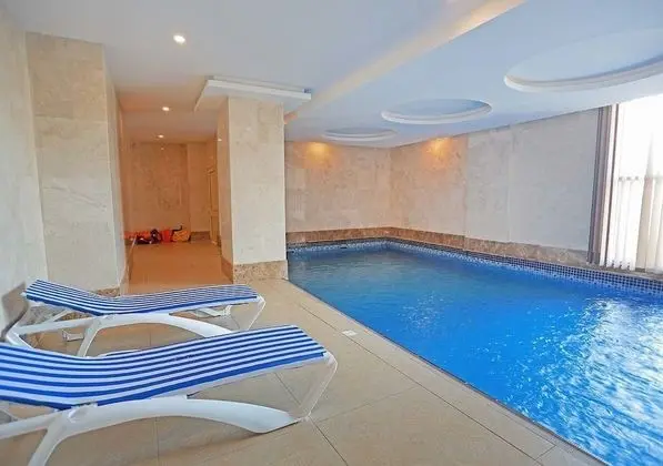 Karam Jeddah Hotel - Havuz