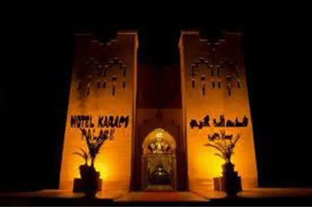 Hotel Karam Palace - Dış Mekan