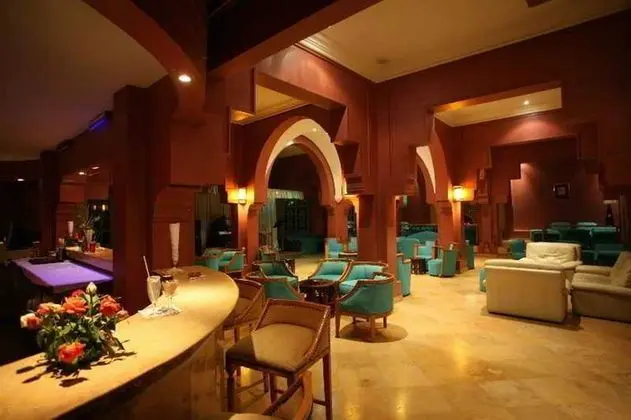 Hotel Karam Palace - Lobi
