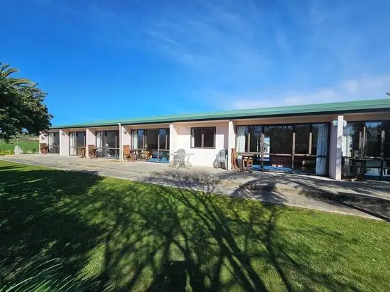Karamea Village Hotel - Dış Mekan