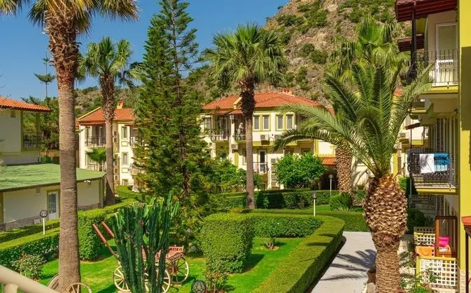 Karbel Beach Hotel