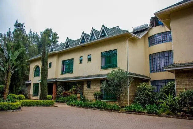 Karen Inn and Suites