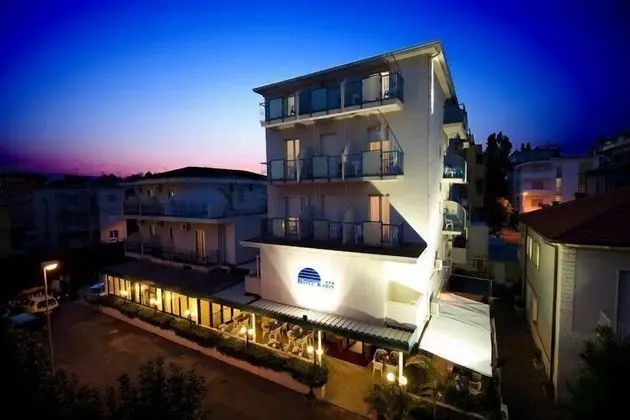 Hotel Karin