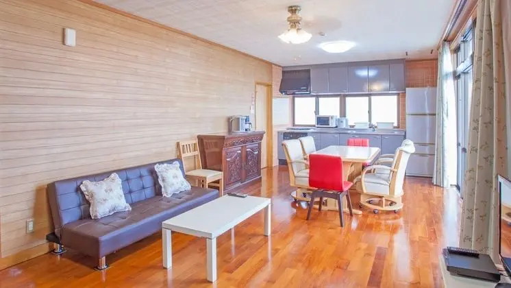 Kariyushi Condominium Resort Kin New Covenant - İç Mekan