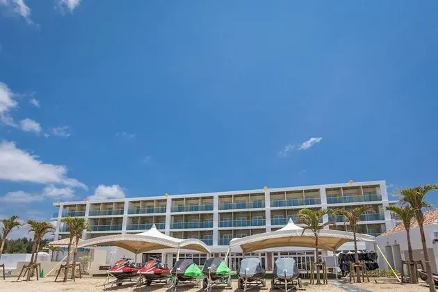 Kariyushi LCH Resort