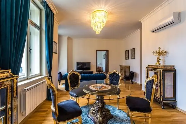 Karlsbad Prestige - Oda Düzeni