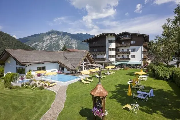 Hotel Karlwirt