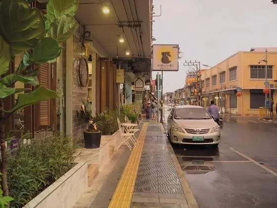 Karnvela Hotel