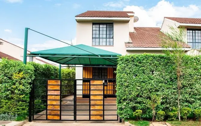 Karolinas Homestay Near JKIA