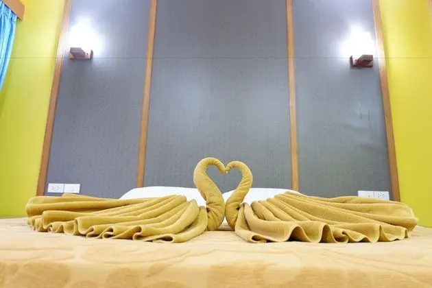 Karon Village Hotel