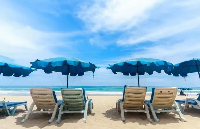 Karon Sea Sands Resort - Plaj