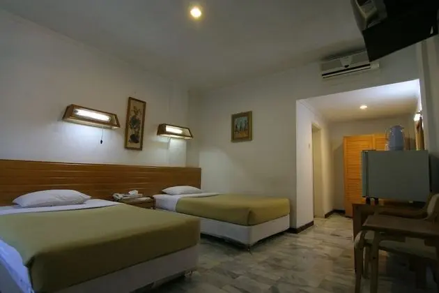 Hotel Karthi - Oda