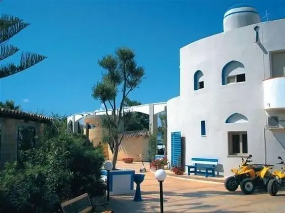 Kartibubbo Beach Resort - Dış Mekan