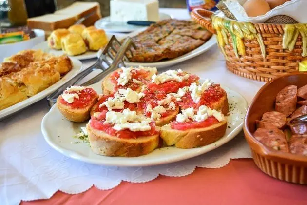 Karyatis Resort - Yerinde Yemek