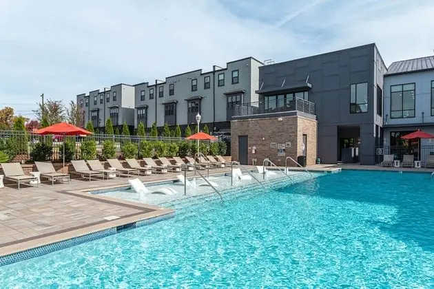 Kasa FreeMoreWest Charlotte - Havuz
