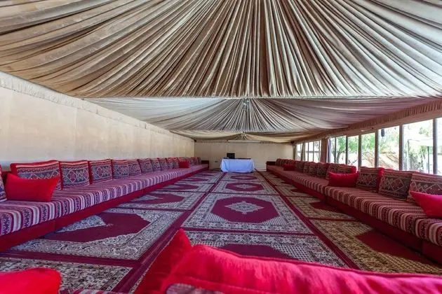 Kasbah Tizzarouine - İç Mekan