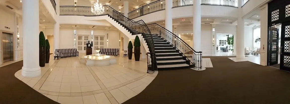 Kashaneh at Meridian - Lobi