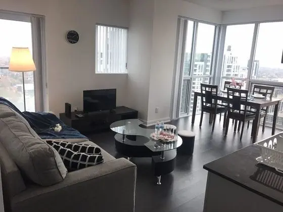Kashaneh at North York Center