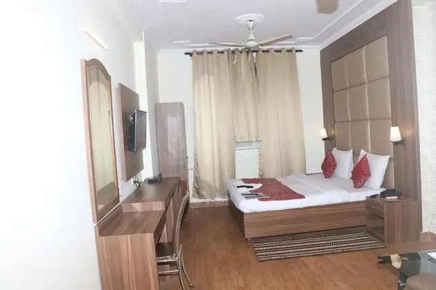 Hotel Kashish Plaza - Oda