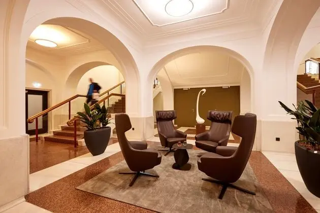 Kasino Hotel Leverkusen - Lobi