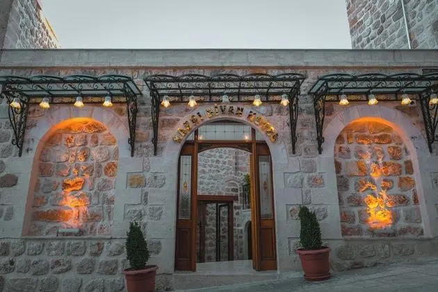 Kasr-ı Divan Hotel