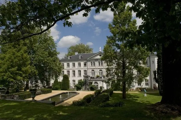 Hotel Kasteel Bloemendal