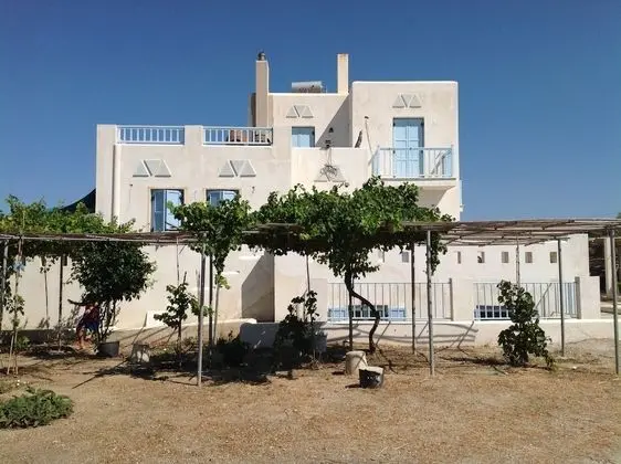 Kastraki Dream near the beach