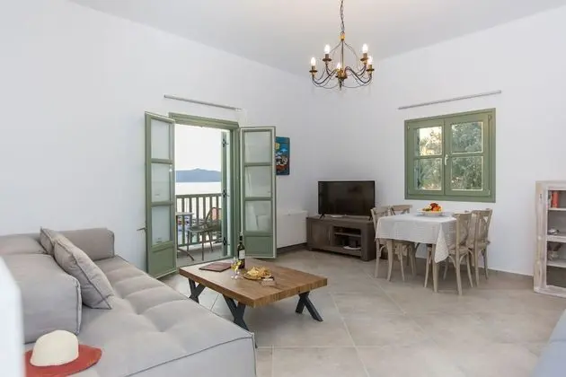 Kastro Apartments