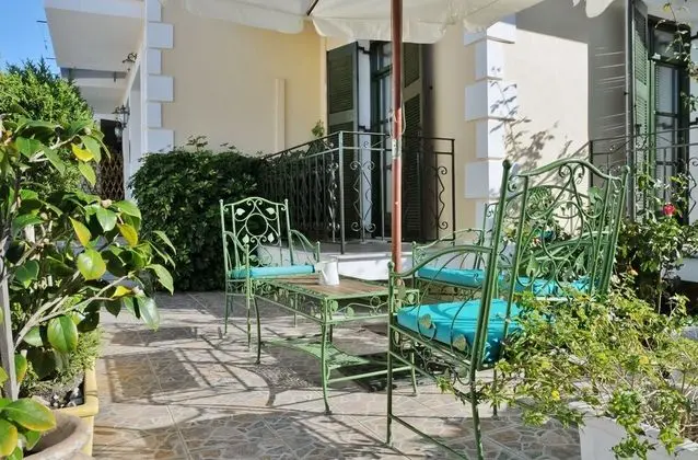 Kastro Hotel - Dış Mekan