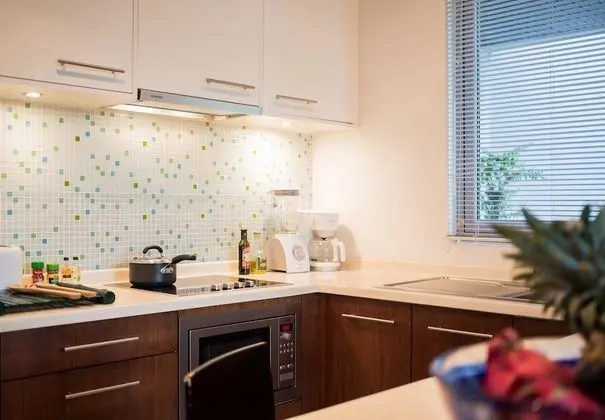 Kata Gardens 2 Bedroom near Beach 3B - Mutfak