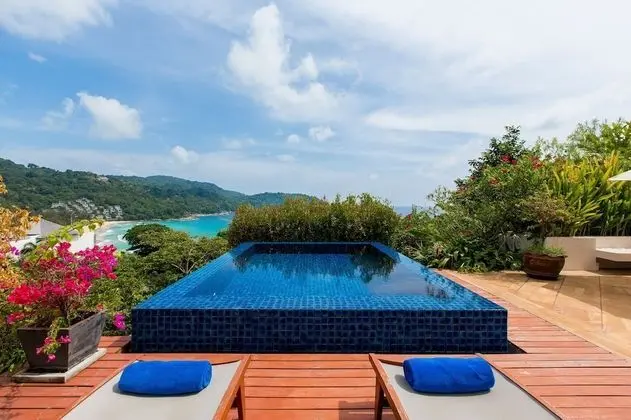 Kata Gardens Penthouse Seaview with Pool 8C