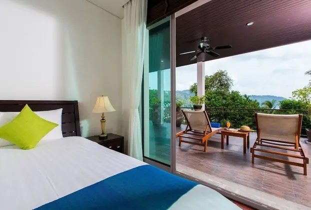 Kata Gardens Penthouse Seaview with Pool 8C - Oda