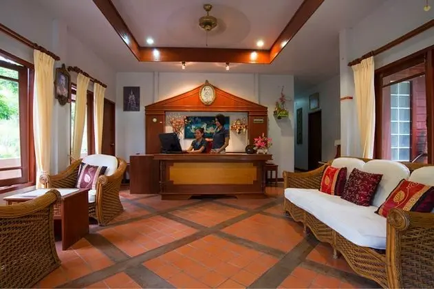 Kata Interhouse Resort - Lobi
