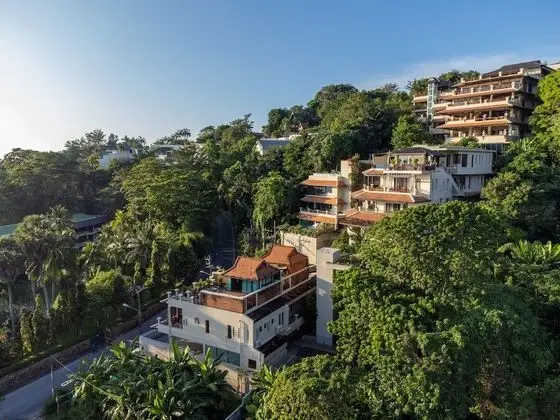 Kata Noi Beach 2br Seaview Condo