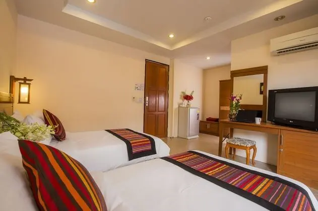Kata Silver Sand Hotel - Oda