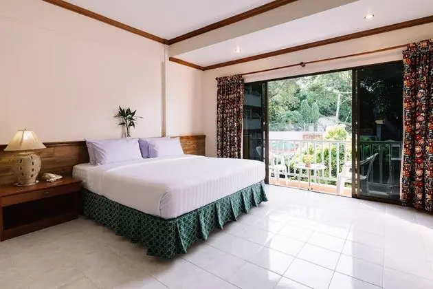Kata Sun Beach Hotel - Oda