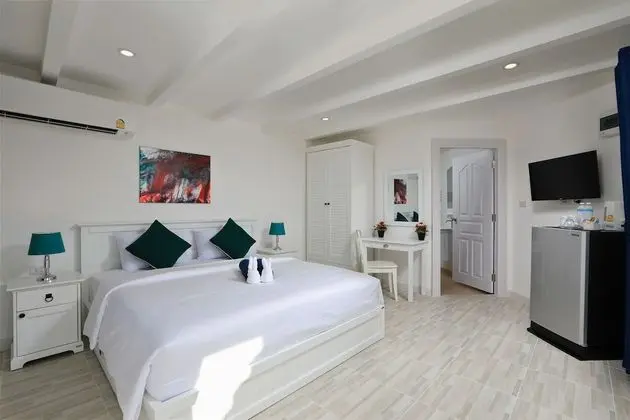 Kata White Villas - Oda