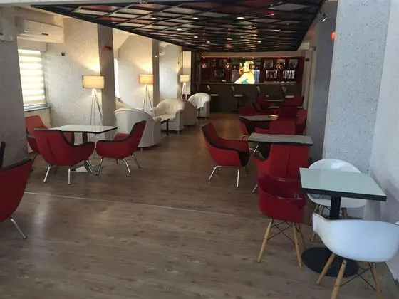 Hotel Katan - Lobi