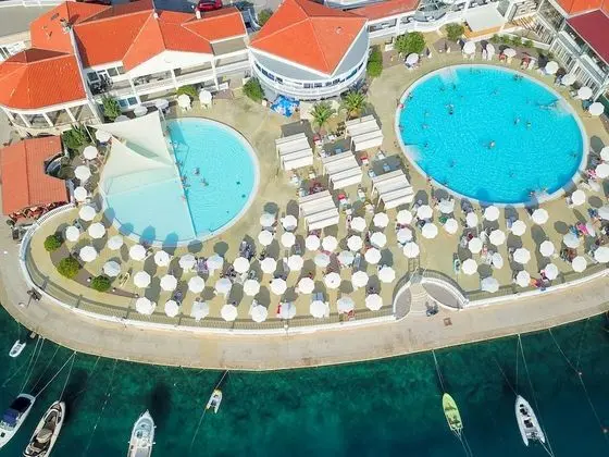 Hotel Katarina - Dış Mekan