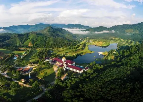 KATATHONG GOLF RESORT SPA