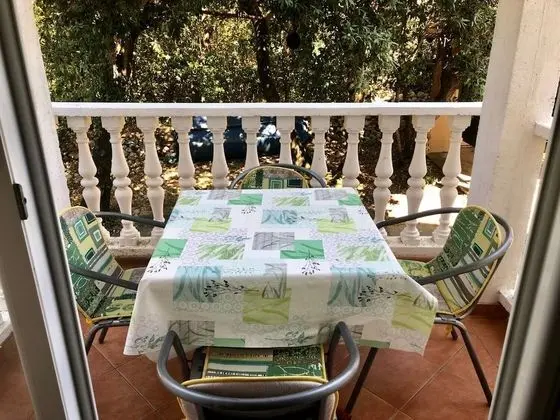 Kate - With Nice View - A2