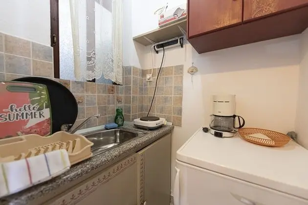 Katerina Fotopoulos Homes & Apartments - Mutfak