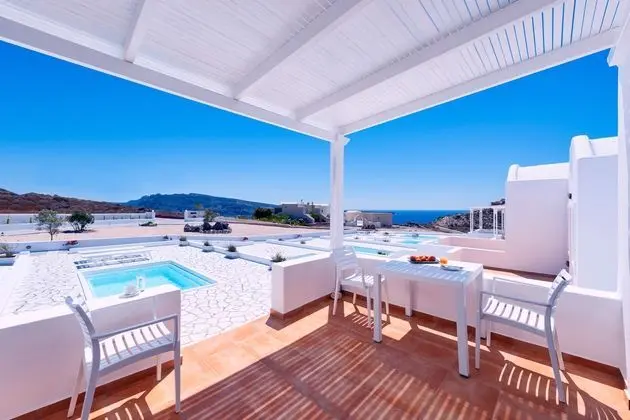 Katharos Pool Villas